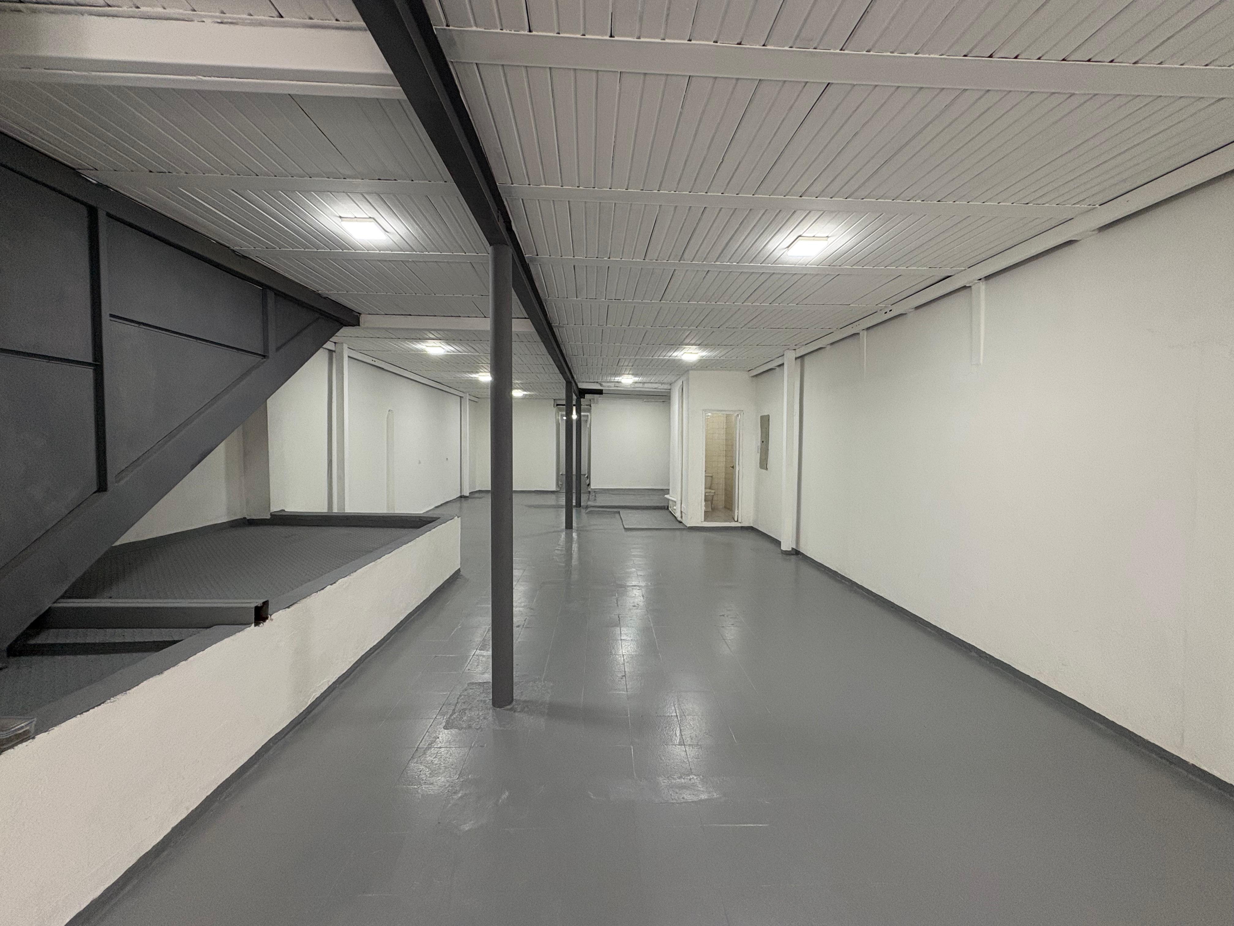 Warehouse for sale in Guayabal, Medellín 2