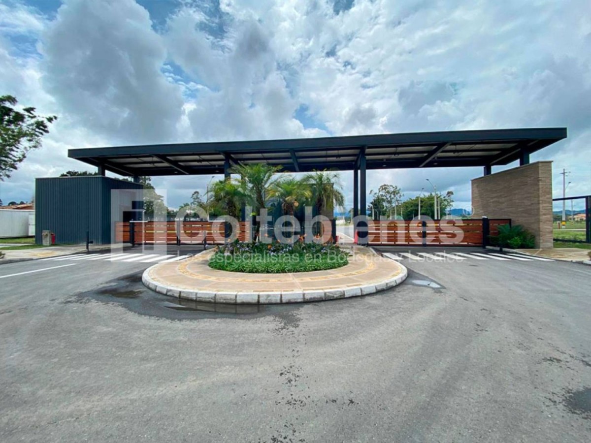 Land in Aeropuerto for Sale - 4