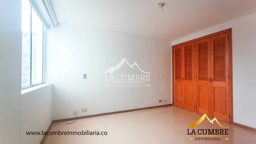 Apartamento de 3 alcobas en arriendo en Castropol, Medellín, 125 m² · foto 8 de 8