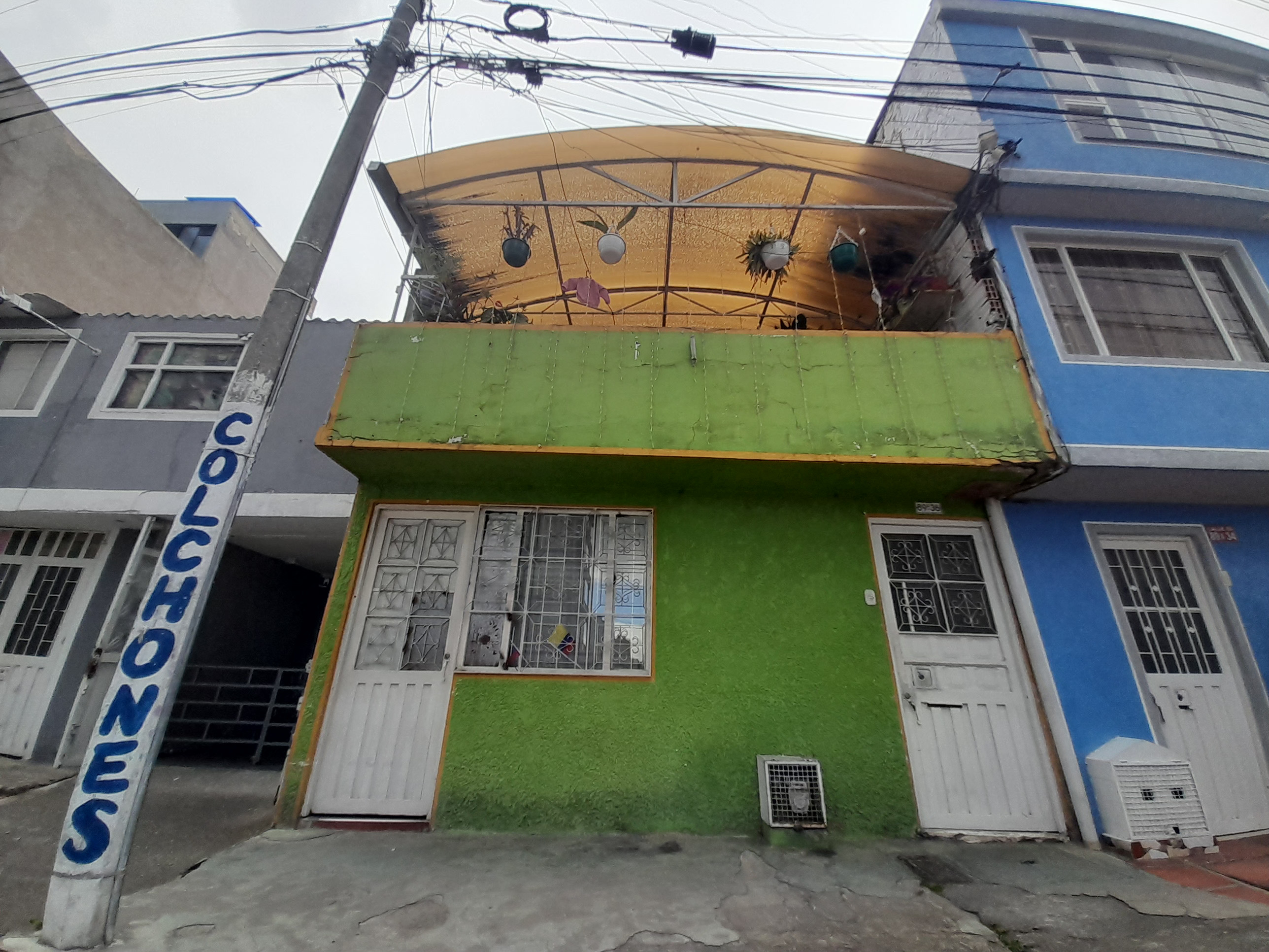 Casa en venta en Los Cerezos, Bogotá · foto 2 de 12