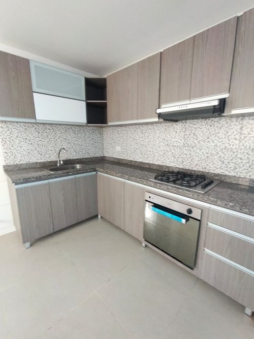 Apartamento de 4 alcobas en arriendo en Granadillo, Barranquilla, 112 m² · foto 7 de 21