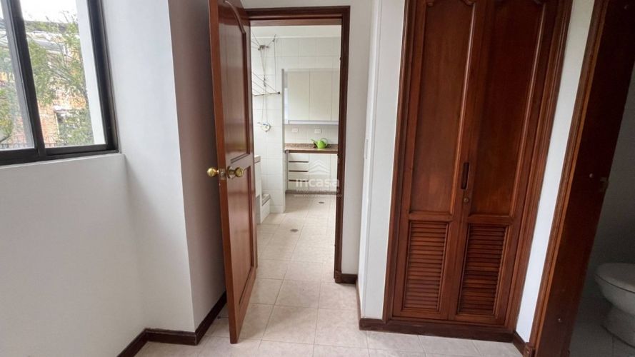 Apartamento en venta en Bellavista, Cali · foto 11 de 24