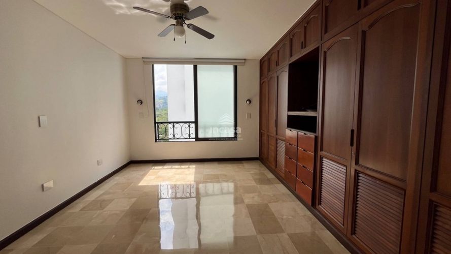 Apartamento en venta en Bellavista, Cali · foto 12 de 24