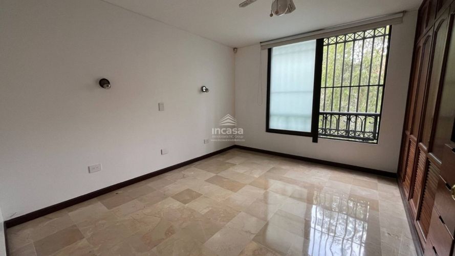Apartamento en venta en Bellavista, Cali · foto 20 de 24