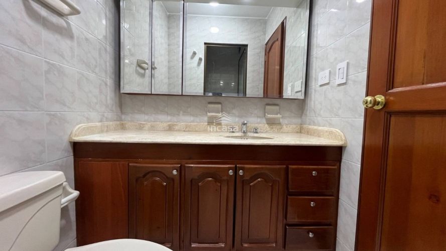 Apartamento en venta en Bellavista, Cali · foto 21 de 24