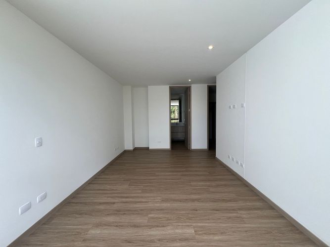 Apartamento de 2 alcobas en arriendo en Sajonia, Rionegro, 120 m² · foto 9 de 15