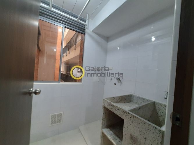 Apartamento de 3 alcobas en venta en Barro Blanco, Piedecuesta, 67 m² · foto 13 de 24