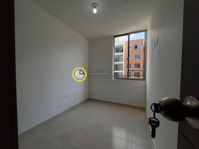 Apartamento de 3 alcobas en venta en Barro Blanco, Piedecuesta, 67 m² · foto 14 de 24