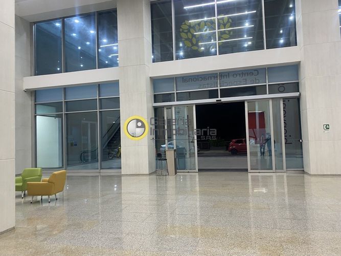 Consultorio en venta en Terrazas De Menzuli, Piedecuesta, 49 m² · foto 2 de 14