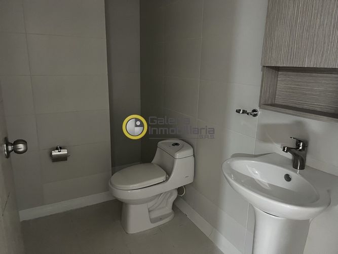 Consultorio en venta en Terrazas De Menzuli, Piedecuesta, 49 m² · foto 5 de 14