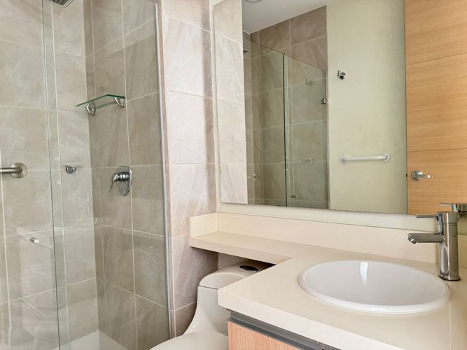 Apartamento de 3 alcobas en arriendo en El Poblado, Medellín, 135 m² · foto 14 de 16