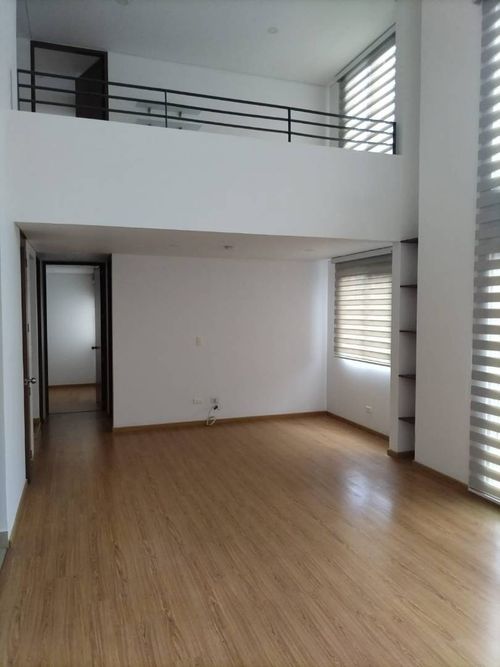 Apartamento de 3 alcobas en venta en La Aurora, Funza, 95 m² · foto 3 de 19