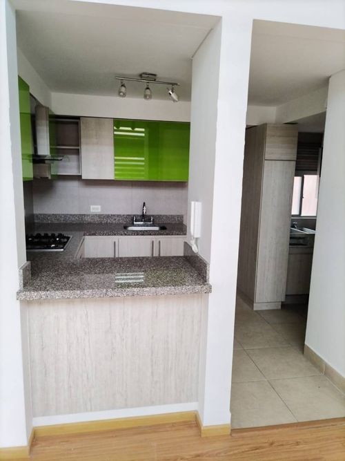 Apartamento de 3 alcobas en venta en La Aurora, Funza, 95 m² · foto 4 de 19