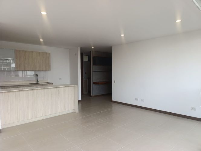 Apartamento de 2 alcobas en arriendo en El Poblado, Medellín, 85 m² · foto 7 de 20