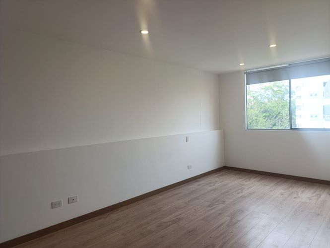 Apartamento de 2 alcobas en arriendo en El Poblado, Medellín, 85 m² · foto 11 de 20