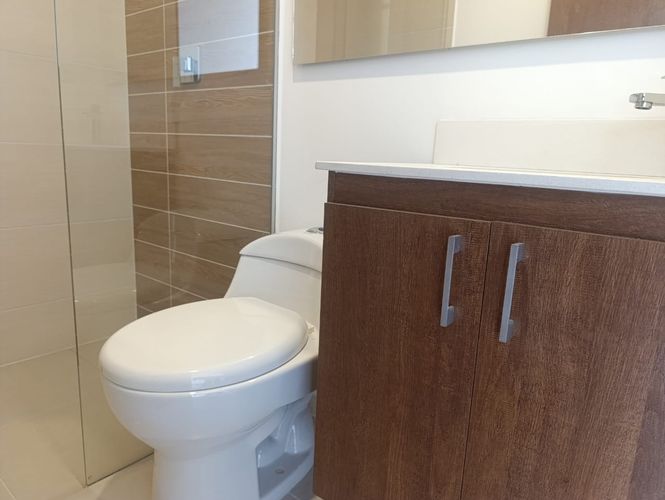 Apartamento de 2 alcobas en arriendo en El Poblado, Medellín, 85 m² · foto 17 de 20