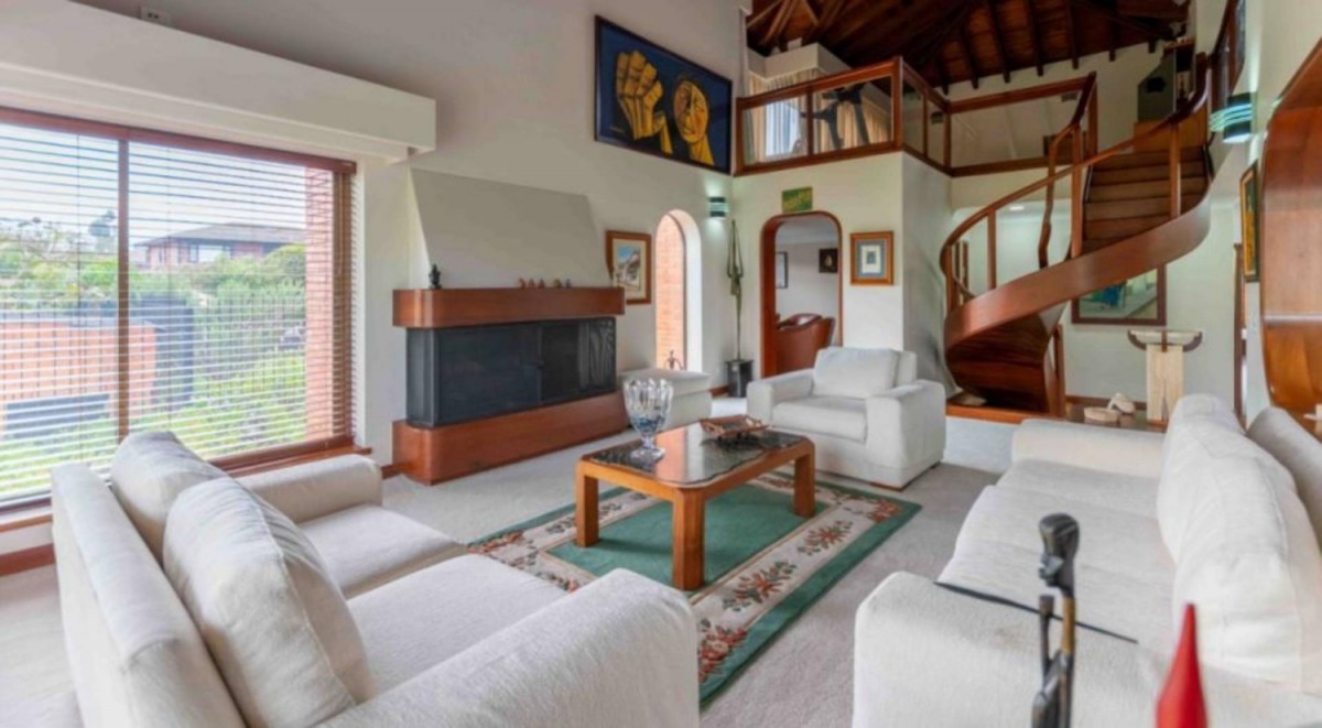 Casa en venta en Guaymaral, Bogotá · foto 6 de 24