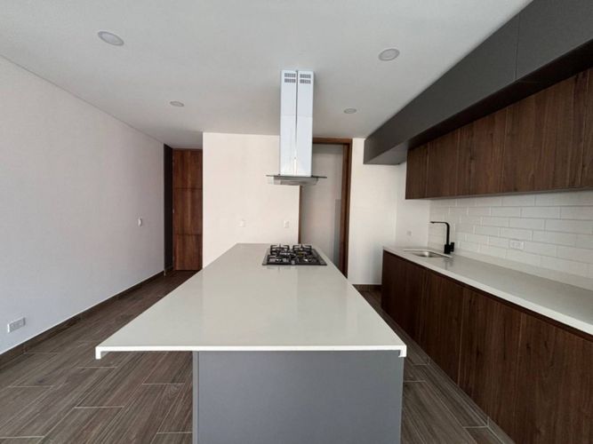 Apartamento de 2 alcobas en venta en Santa Paula, Bogotá, 78 m² · foto 5 de 15
