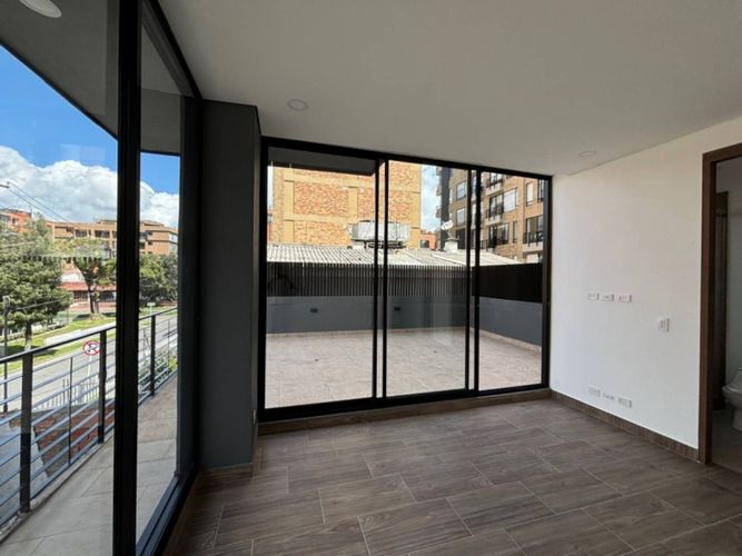 Apartamento de 2 alcobas en venta en Santa Paula, Bogotá, 78 m² · foto 6 de 15