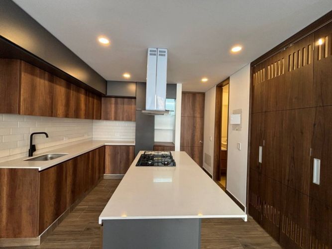 Apartamento en venta en Santa Paula, Bogotá · foto 10 de 16