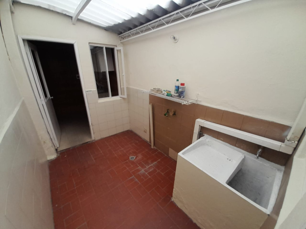 Casa en venta en Spring, Bogotá · foto 8 de 24