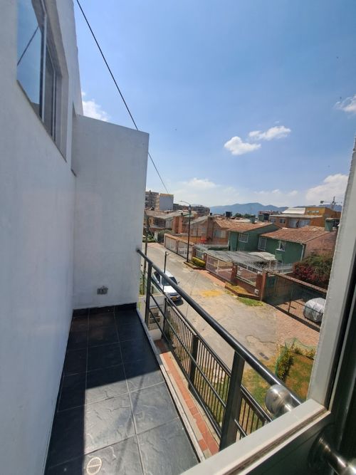 Apartamento en venta en Laura Vicuña, Chía · foto 24 de 24