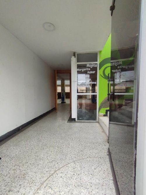 Edificio en arriendo en Los Zipas, Chía, 600 m² · foto 8 de 24