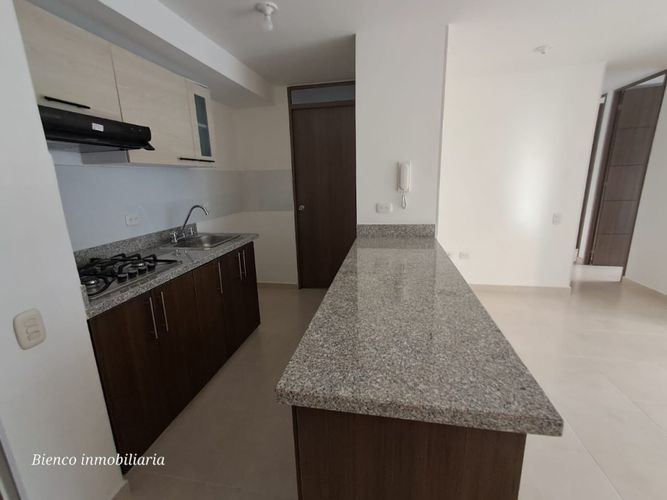 Apartamento de 3 alcobas en venta en Paseo Del Puente Et Ii, Piedecuesta, 70 m² · foto 4 de 17