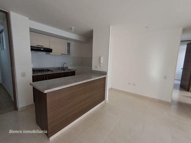 Apartamento de 3 alcobas en venta en Paseo Del Puente Et Ii, Piedecuesta, 70 m² · foto 6 de 17