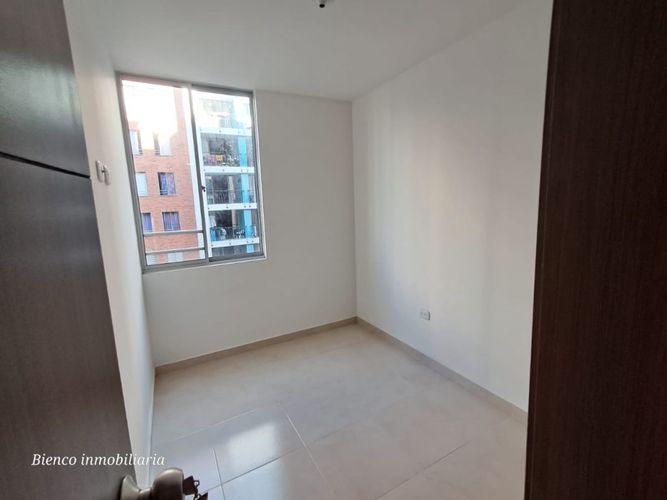 Apartamento de 3 alcobas en venta en Paseo Del Puente Et Ii, Piedecuesta, 70 m² · foto 12 de 17