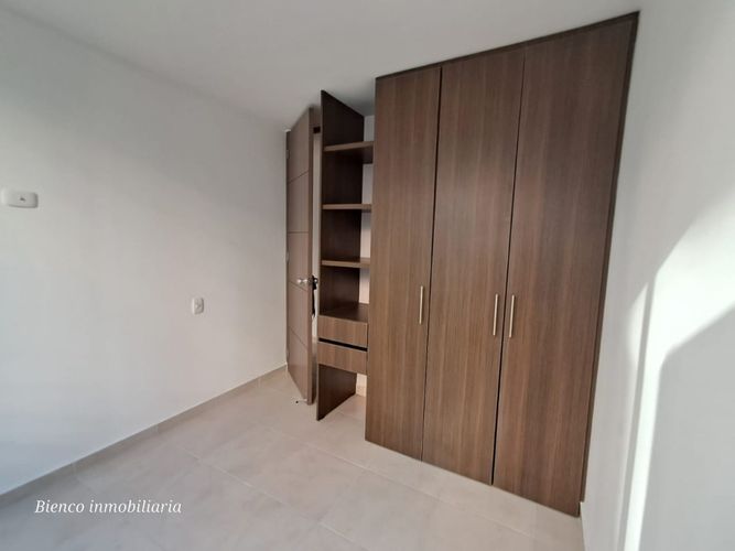 Apartamento de 3 alcobas en venta en Paseo Del Puente Et Ii, Piedecuesta, 70 m² · foto 14 de 17