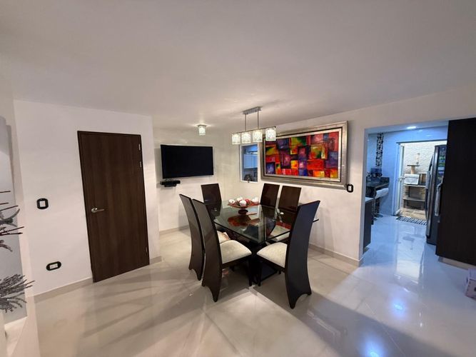 Casa de 3 alcobas en venta en Casco Antiguo - Floridablanca, Floridablanca, 270 m² · foto 5 de 24