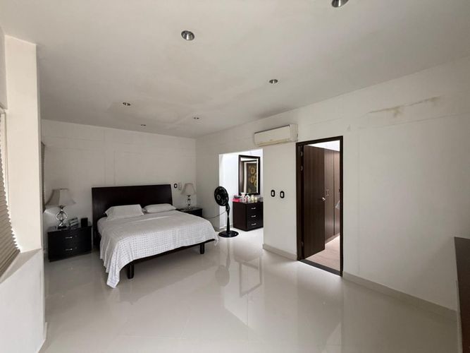 Casa de 3 alcobas en venta en Casco Antiguo - Floridablanca, Floridablanca, 270 m² · foto 15 de 24