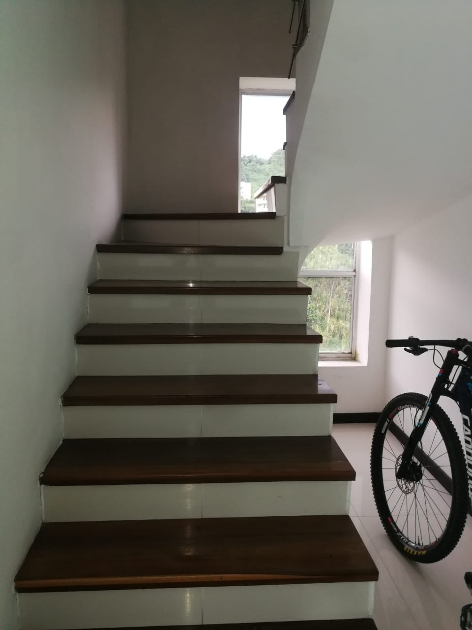 Apartamento en venta en Pinares, Pereira · foto 7 de 13