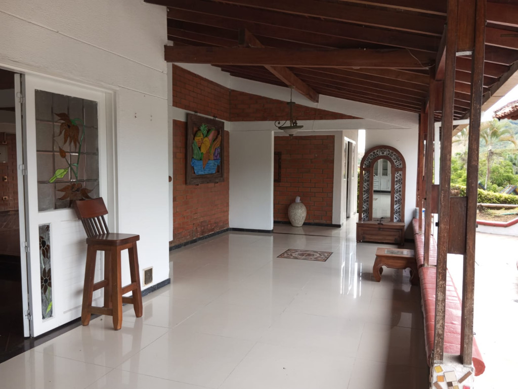 Casa en venta en Combia, Pereira · foto 2 de 24