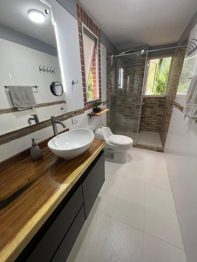 Casa en venta en Cerritos, Pereira · foto 2 de 24