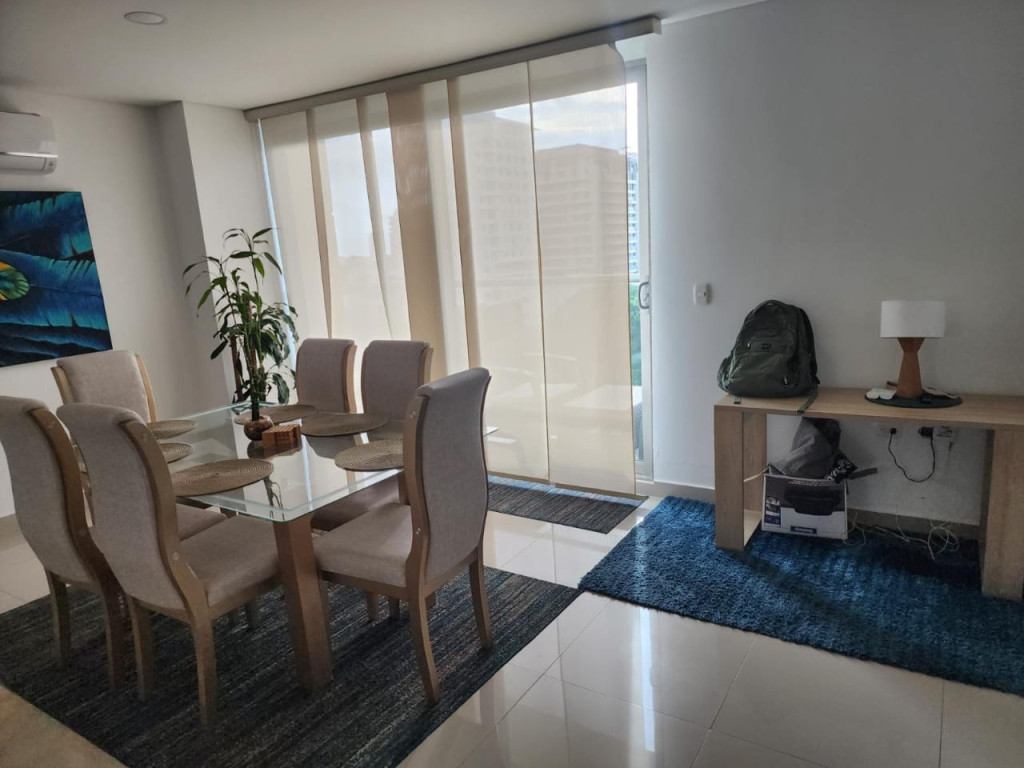 Apartamento en venta en Daniel Lemaitre, Cartagena · foto 10 de 23