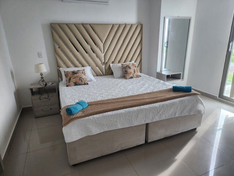 Apartamento en venta en Daniel Lemaitre, Cartagena · foto 18 de 23