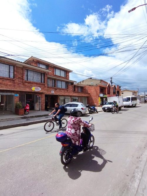Edificio en venta en Villa Olimpica, Chía, 400 m² · foto 2 de 24
