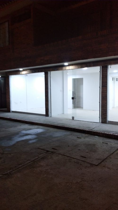 Edificio en venta en Villa Olimpica, Chía, 400 m² · foto 5 de 24