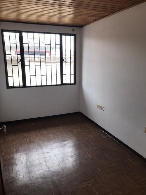Edificio en venta en Villa Olimpica, Chía, 400 m² · foto 17 de 24