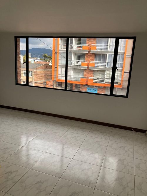 Edificio en venta en Villa Olimpica, Chía, 400 m² · foto 20 de 24