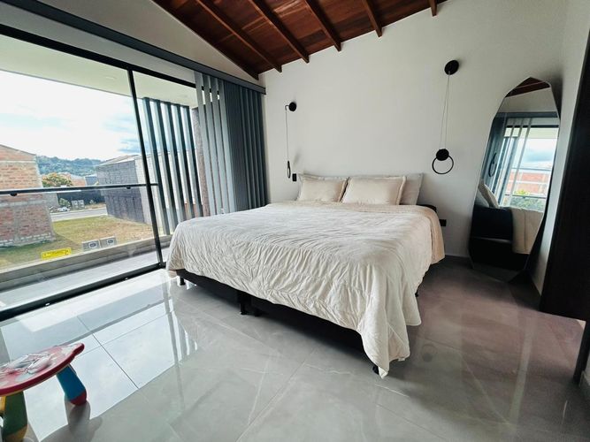 Casa de 3 alcobas en venta en La Ceja, 135 m² · foto 4 de 19