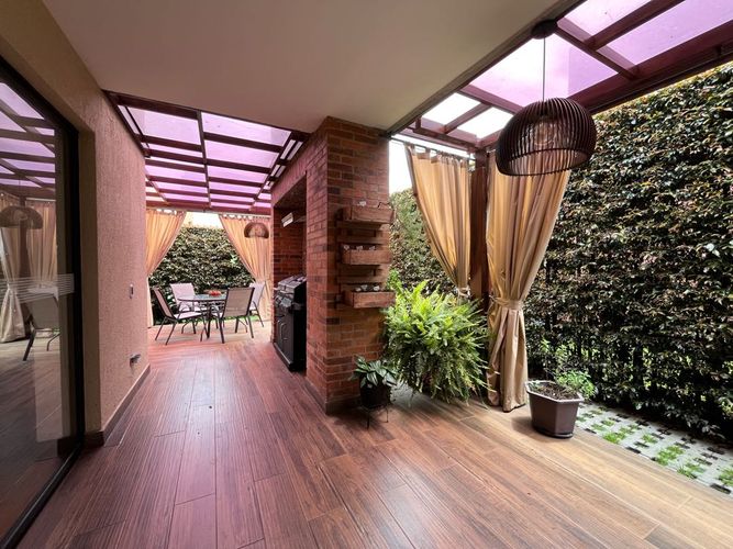 Casa de 4 alcobas en venta en Canelon, Chía, 375 m² · foto 9 de 24