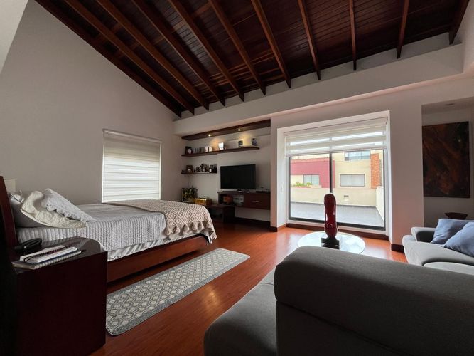 Casa de 4 alcobas en venta en Canelon, Chía, 375 m² · foto 17 de 24