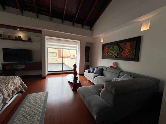 Casa de 4 alcobas en venta en Canelon, Chía, 375 m² · foto 18 de 24