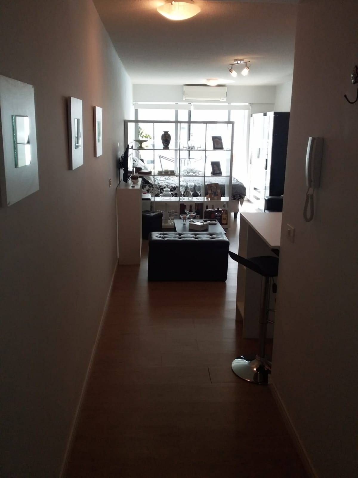 Inversión Premium en Pocitos: Exclusivo Apartamento de Lujo con Rentabilidad Garantizada y Estilo de Vida Soñado. - Vista 2