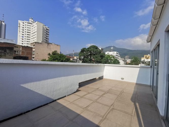 Oficina en arriendo en San Vicente, Cali, 230 m² · foto 7 de 7