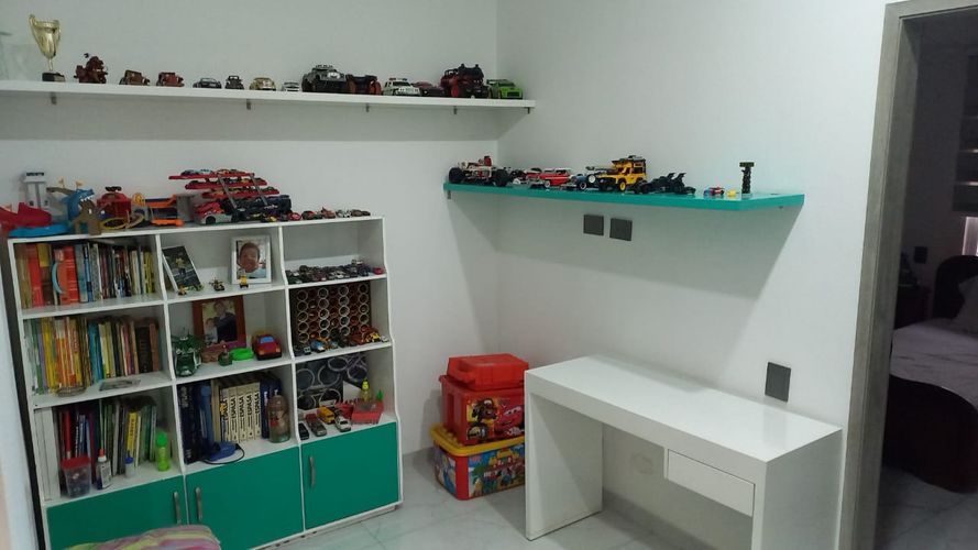 Casa de 5 alcobas en venta en La Flora, Cali, 300 m² · foto 10 de 14