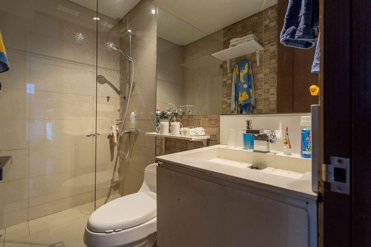 Apartamento de 3 alcobas en venta en Santa Barbara Central, Bogotá, 253 m² · foto 12 de 16